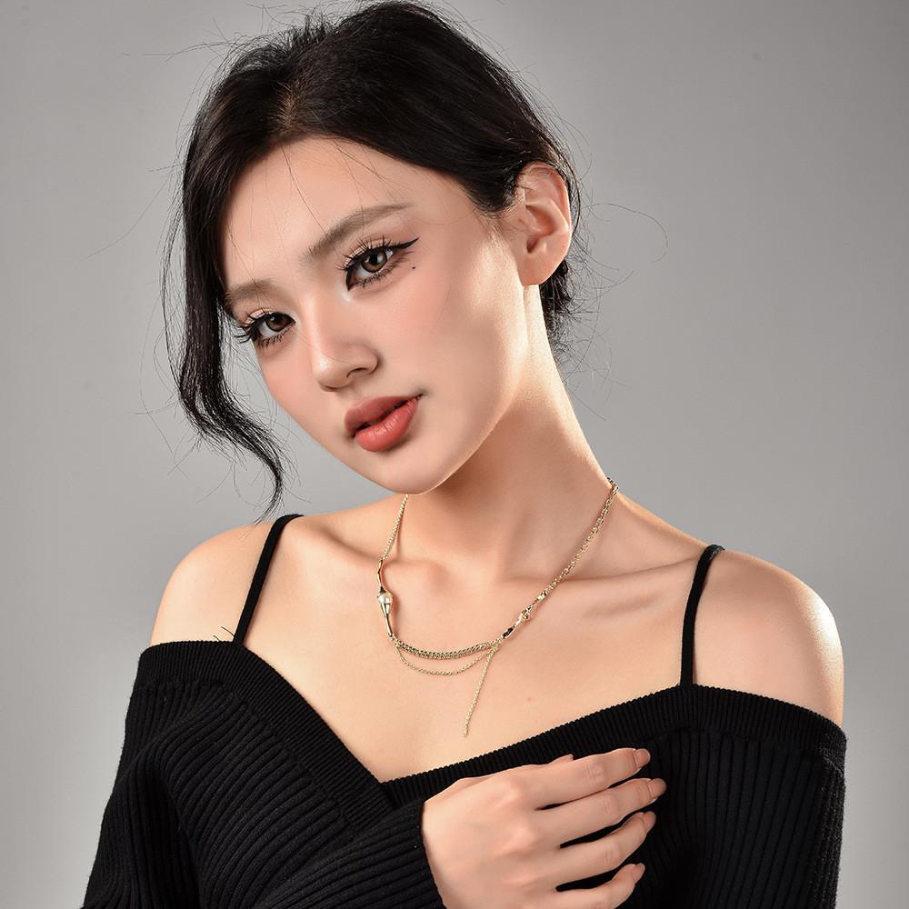 Chic Pearl Tassel Necklace With Layers And Geometric Shapes Perfect For Any Outfit