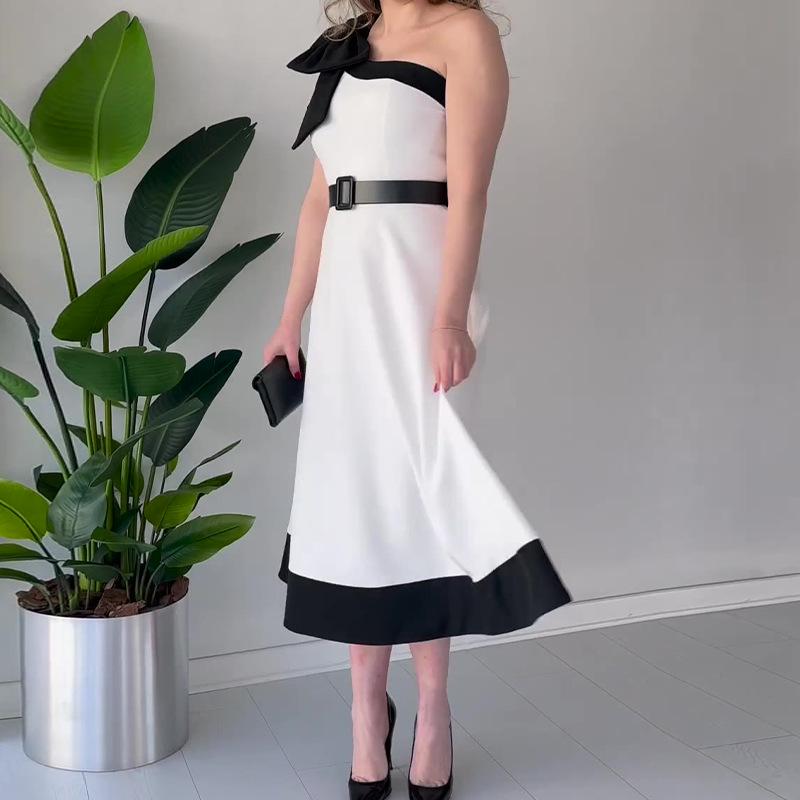 2024 Sommer Mode Color Block Langes Kleid mit 3D Schleife und Asymmetrischem Kragen für Damen