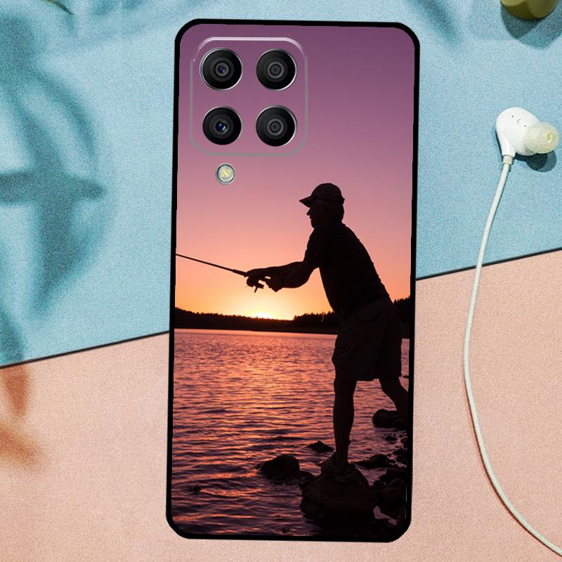 Hunter Man Fishing Dog For Samsung Galaxy M53 M33 M11 M21 M31 M12 M13 M14 M15 M35 M34 M54 M32 M52 M06 M16 M55 Case