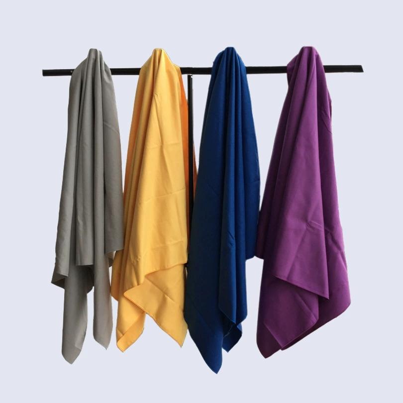 Microfiber Portable Beach Towel Dry Fit Quick Drying Gym Towel with Mesh Bag for Sports