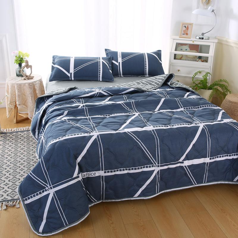 Daisy Printed Quilted Summer Quilt Soft Breathable Single Double Blanket Washable Thin Comforter with Pillowcase