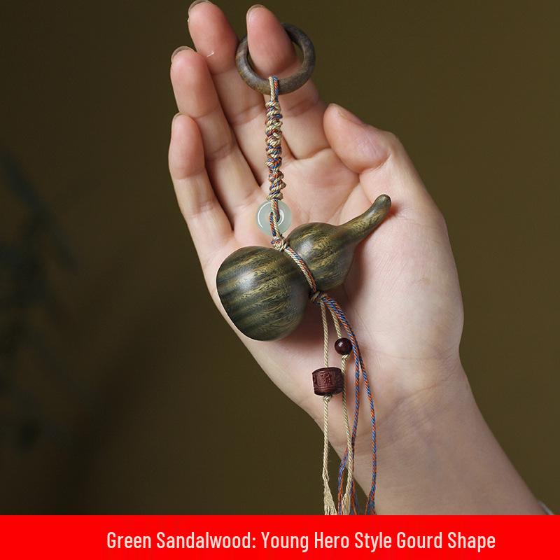 Young Hero Wind Gourd Pendant: Argentine Green Sandalwood, 6.8×3.4, DIY Ornament