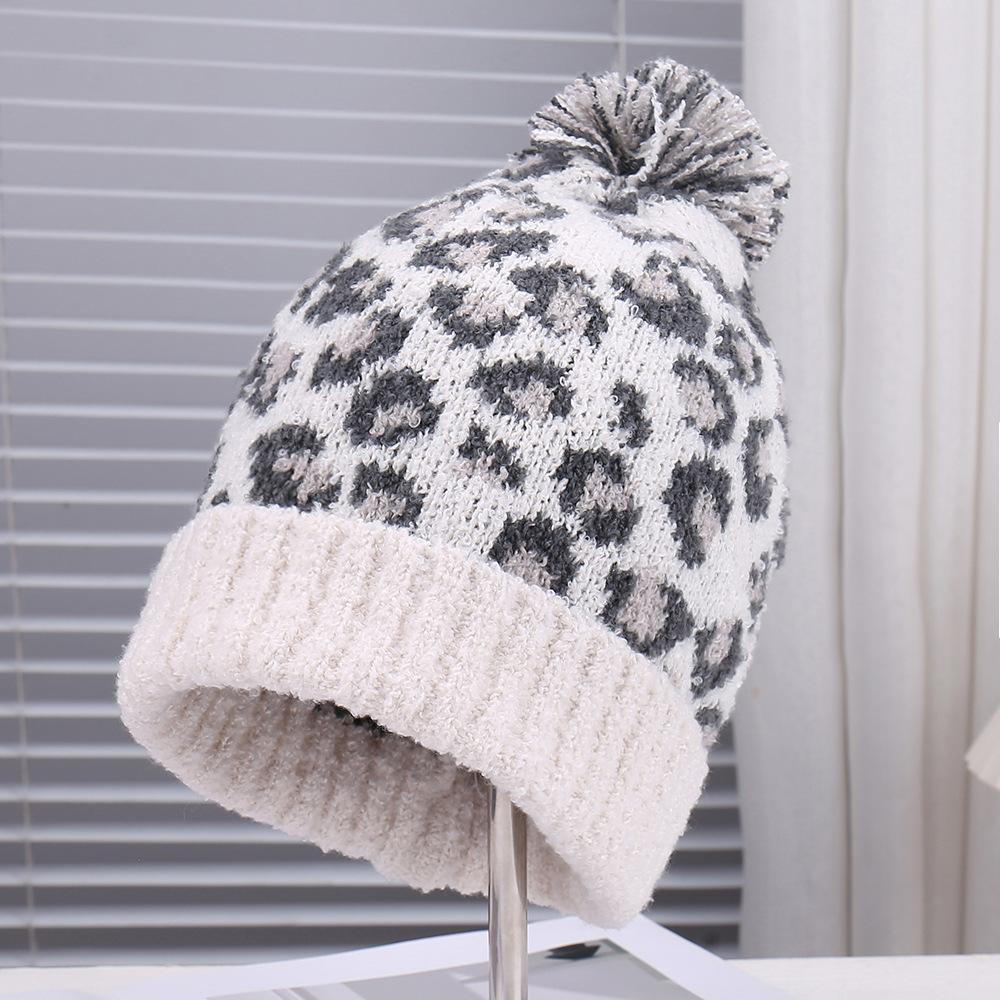 Fashion new hot-selling leopard print knitted wool hat outdoor travel out windproof cover warm hat