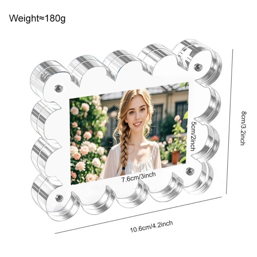 Sleek Scalloped Design Magnetic Photo Frame Transparent Thicken Acrylic Photo Frame Freestanding Design Scalloped Photo Frame