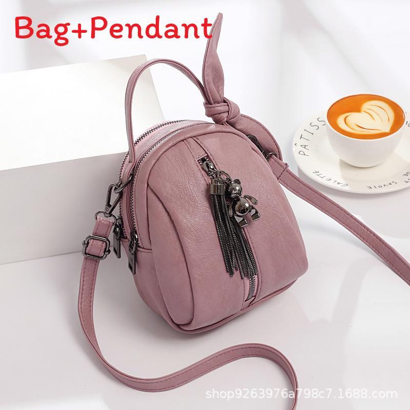 Bear Embellished Small Water Bucket Purse With Internal Pockets For Casual Outings