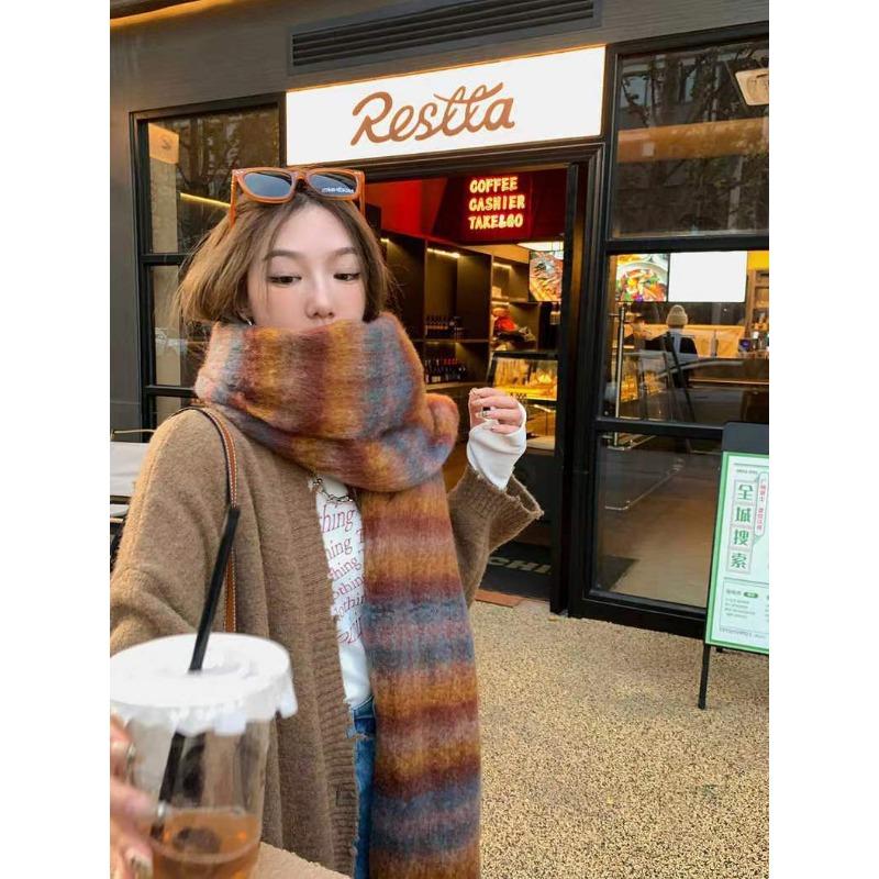

Gradual change contrasting color fringed scarf women s winter new versatile warm shawl retro soft waxy scarf
