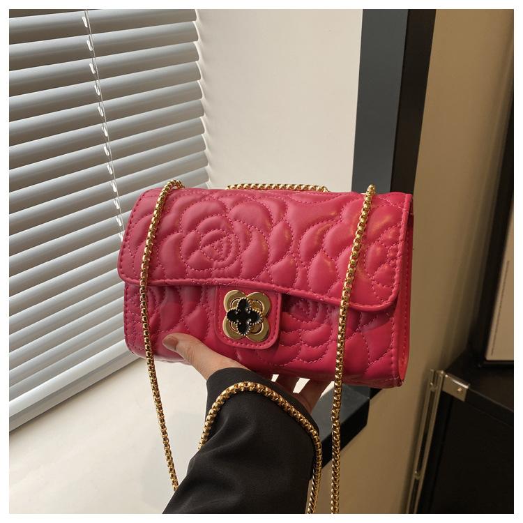 

Rhombus chain bag bag small bag 2024 summer new versatile fashion high-end simple messenger bag shoulder small square bag червоний