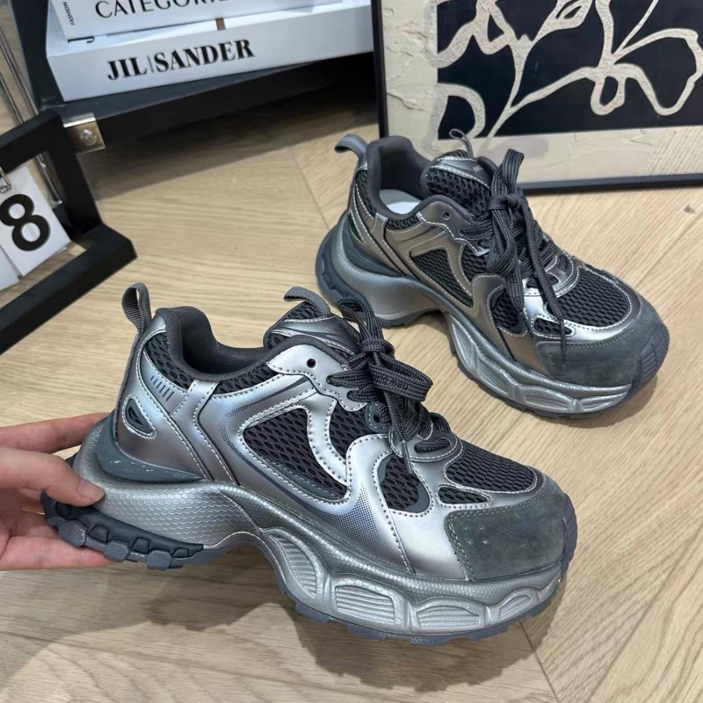

Thick-soled little monster dad shoes women s autumn new versatile mesh muffin bottom heightening and lightweight casual sports shoes 40