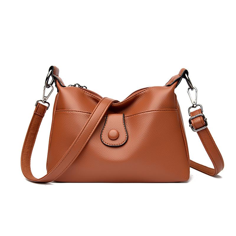 O geantă la modă și versatilă de mare capacitate, cu un singur umăr, din piele moale