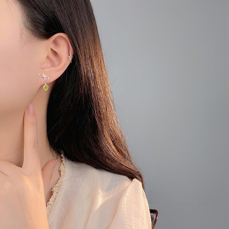 Forest Green Love Bow Earrings for Women In Summer Fresh and Sweet