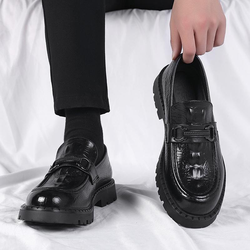 

Casual Leather Shoes Fashion Men s Black Versatile Trend British Spring Leather Brock Shoes Casual Shoes Business 44