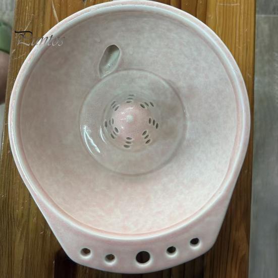 Large Capacity Berry Storage Container Ceramic Washing Bowl, with Drainage Holes, Fruit Cleaning Draining Bowl for Grapes And Tomatoes Swirl Colander