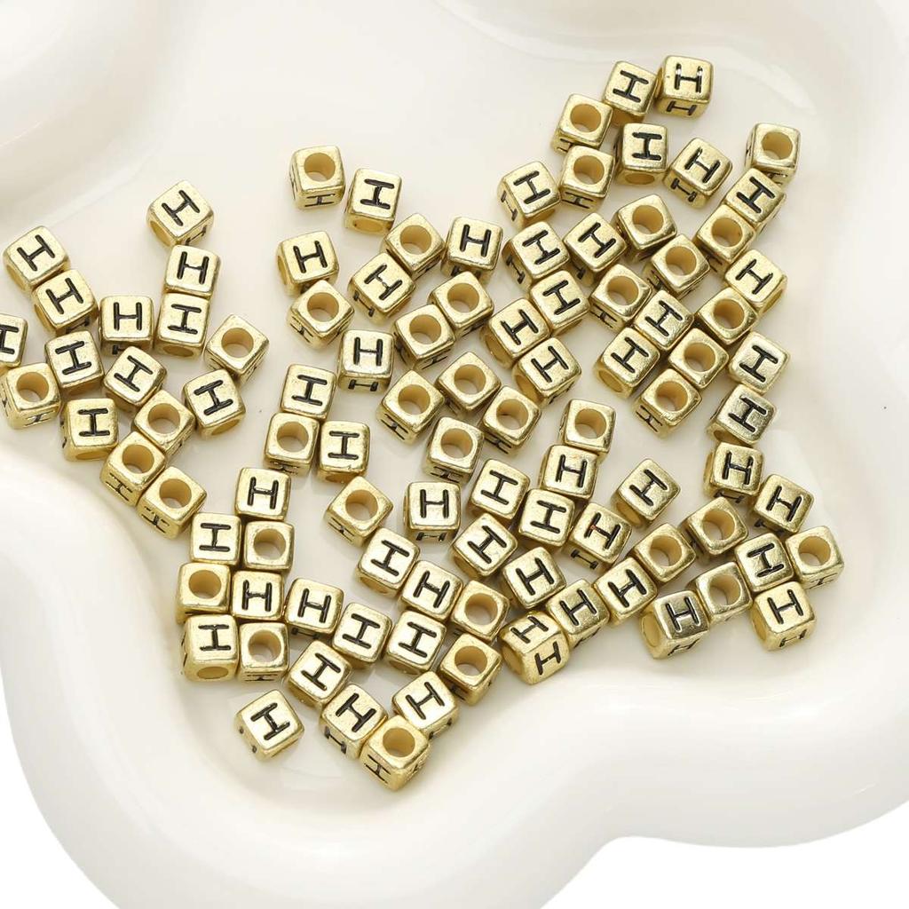 50 pz 6mm Cubo Quadrato Acrilico Fai da Te Perline Lettere Alfabeto A-Z Lettere Inglesi Per Braccialetto Collana Gioielli