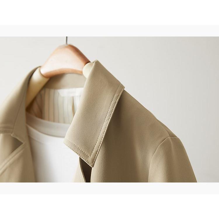 Jaqueta Feminina Chic Curta para Outono Versátil Casual Corta-vento para Estatura Pequena Moda