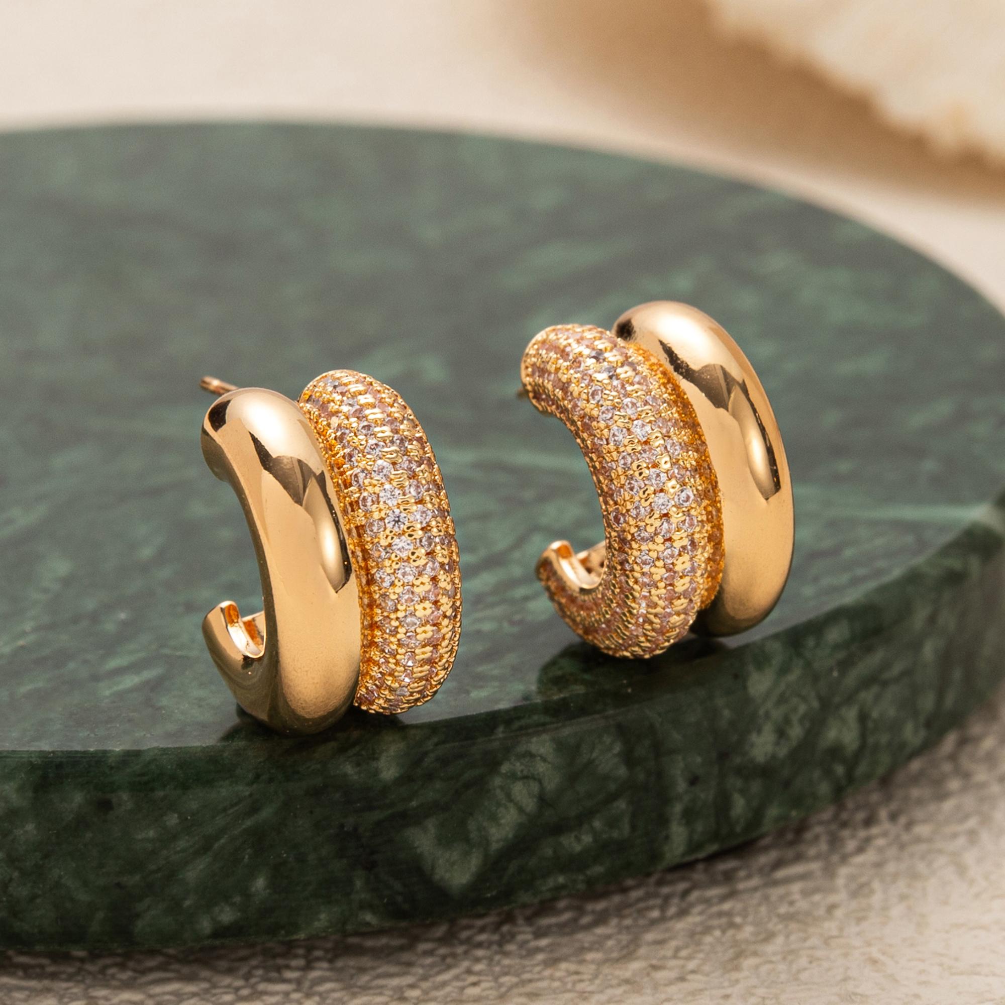 Stainless steel temperament, double ring C-shaped earrings, female design, niche, inlaid zircon earrings, color preservation