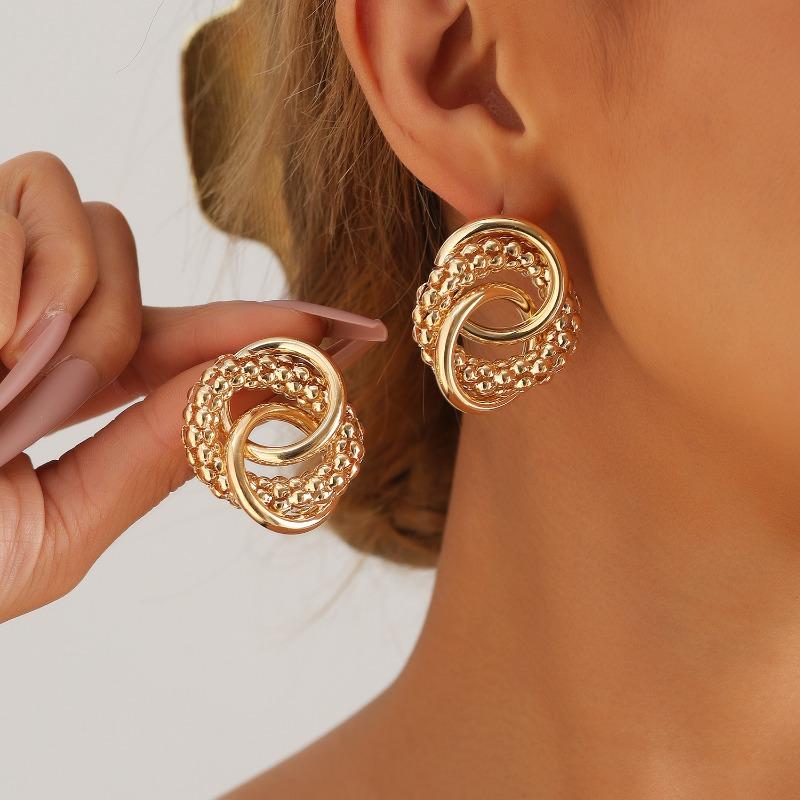 

Openwork Metal Hoop Stud Earrings for Women Circle Face Slimming Unique Trendy Instagram Style Jewelry