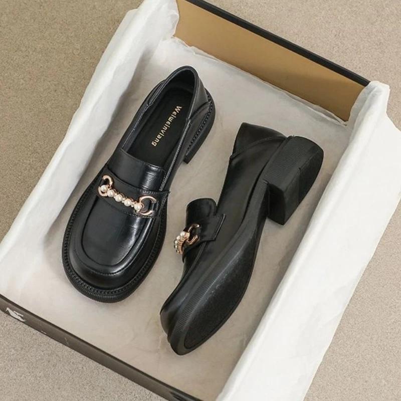 Low Heel Elegant Loafers Ladies Pumps Round Toe Women's Shoes Pearl Stylish on Sale Summer 2025 Spring Slip Luxury Brand Dress