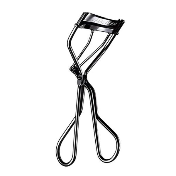 Shiseido Eyelash Curler Pro Black with Replacement Rubber Pad 1pc