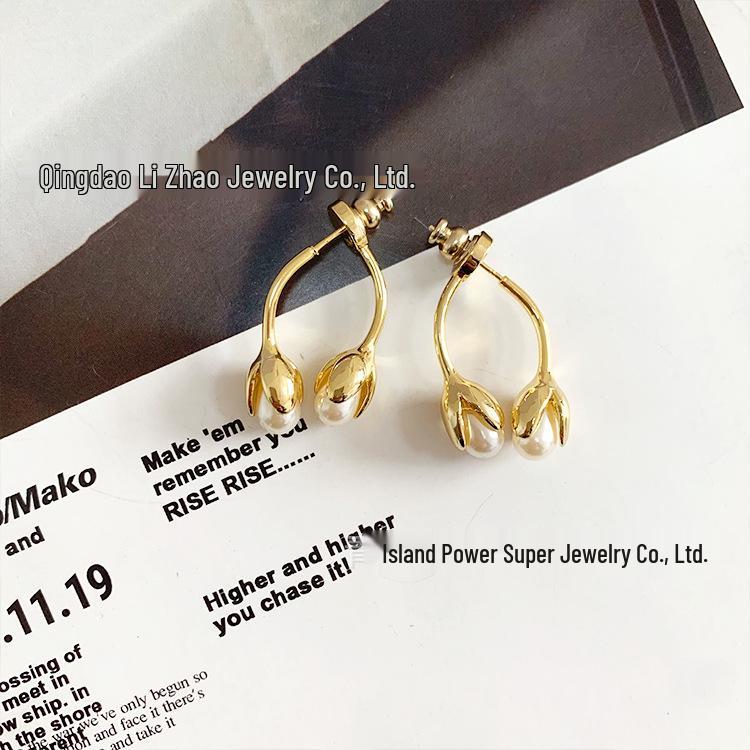 Elegant Spring French Retro Pearl Bud Earrings: Unique Front and Back Wearable Flower Design