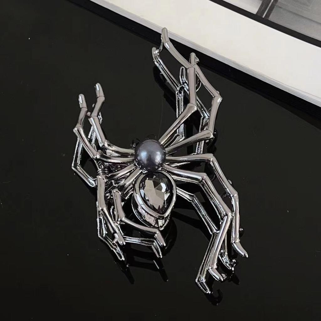 1pc Gothic Hair Claw Metal Design Pearl Crystal Accents Perfect Punk Styles Halloween Looks Unique Statement Hair Accessories