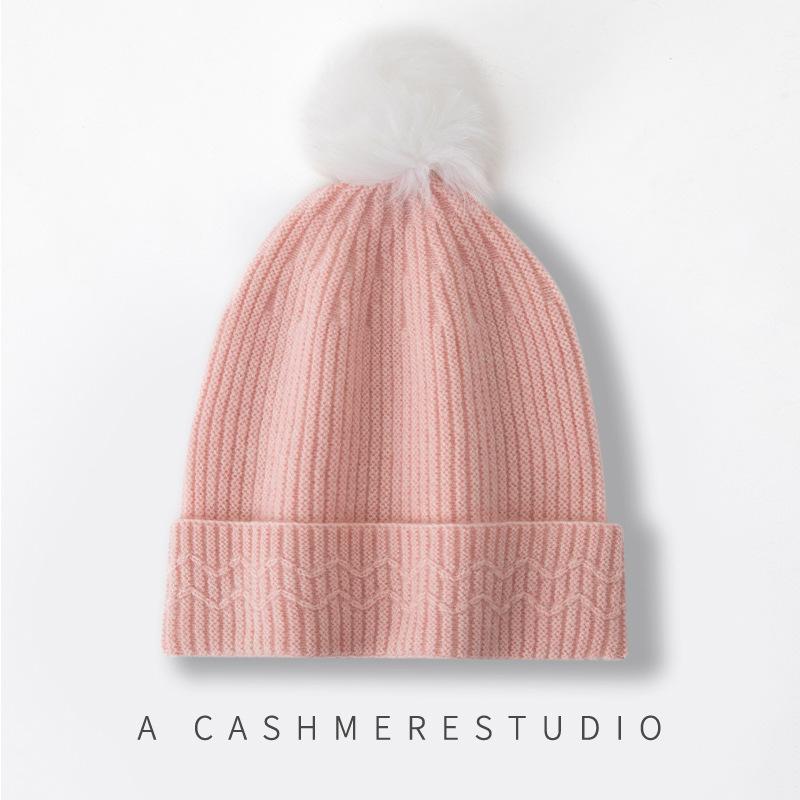 New High End Solid Color Cable Fur Ball Thickened and Warm Stylish Knitted Casual Hat for Women