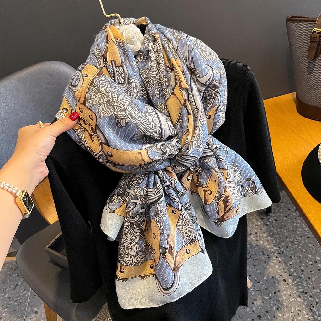 Korean Version of New Chain Age-reducing Printed Scarf Gauze Scarf Sun Protection Thin Air Conditioning Warm Big Shawl Travel Beach Towel
