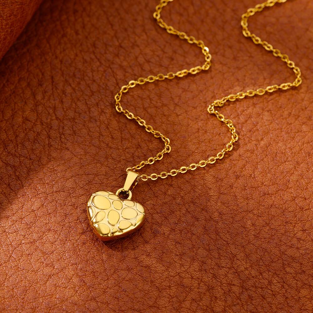 Twisted Heart Necklaces for Women Stainless Steel Gold Color Necklace Choker Retro Retro Aesthetic Jewelry Accessories Collar