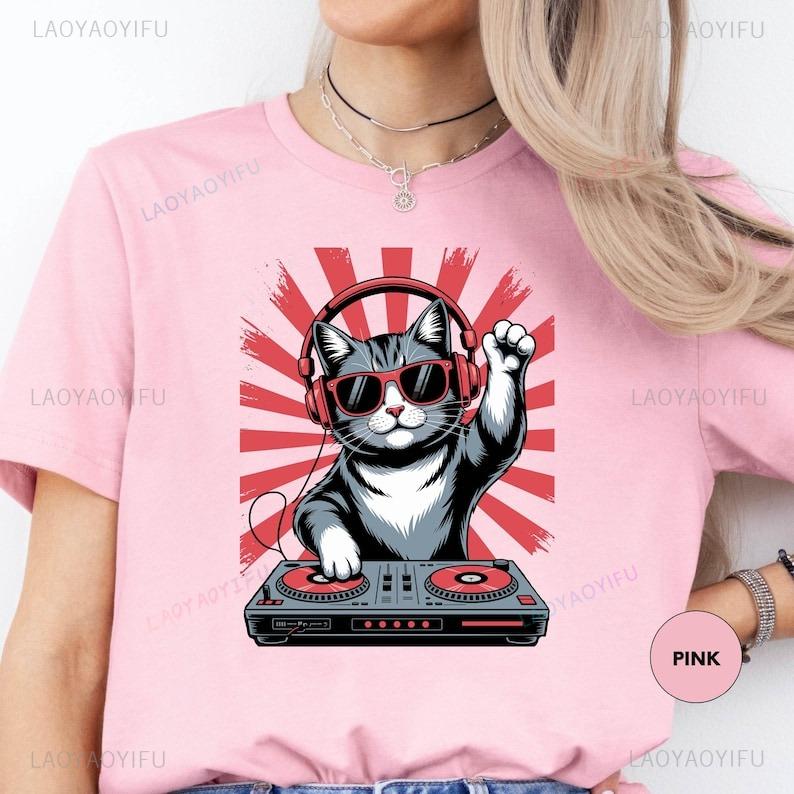 Grappig DJ Kat Print Grafisch Hipster Shirt met Koptelefoon Liefhebber Harajuku Cadeau Coole Kat Korte Mouwen Ronde Hals Camisa Losse Tops