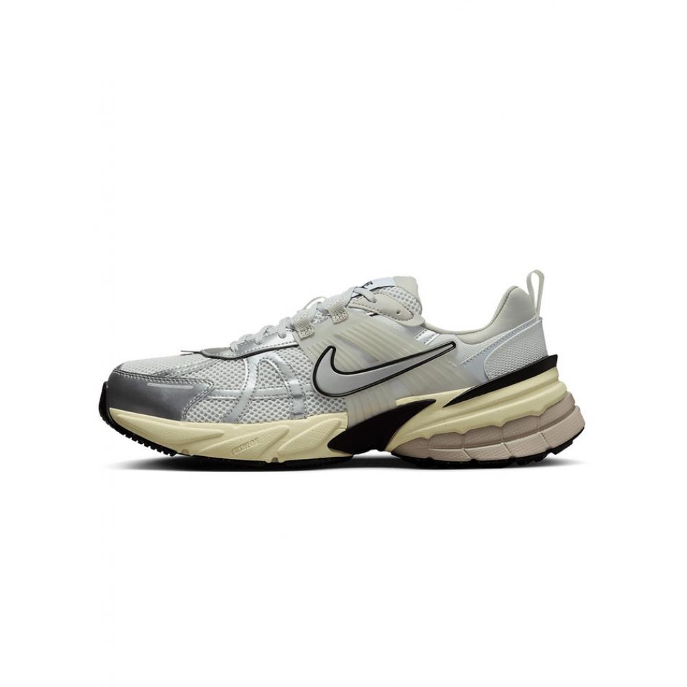 

A Nike V2k Run Hj4497 100 photo/260