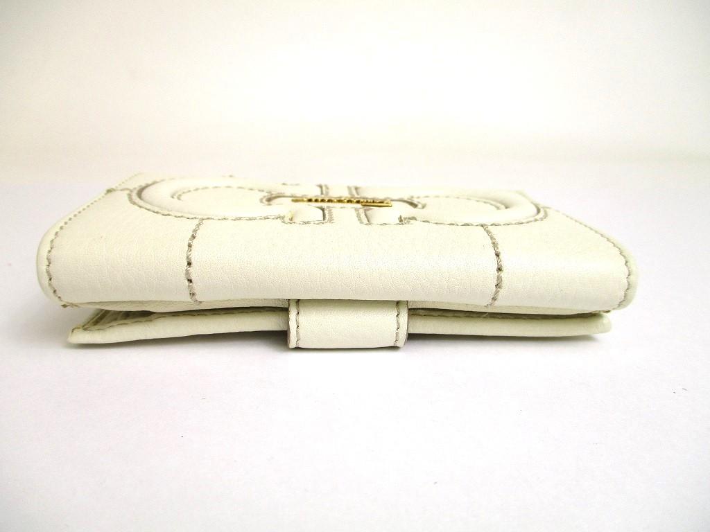 Authentic Salvatore Ferragamo Gancini White Leather Gold H/W Bifold Wallet #a562  Refurbished