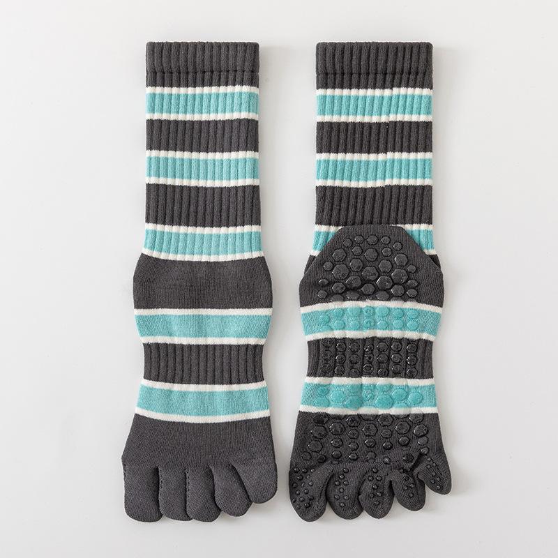 Chaussettes de Yoga à Cinq Orteils Décontractées Rayées d'Intérieur Entraînement Pilates Chaussettes Antidérapantes en Silicone Femmes Professionnel Fitness Danse Chaussettes de Sport