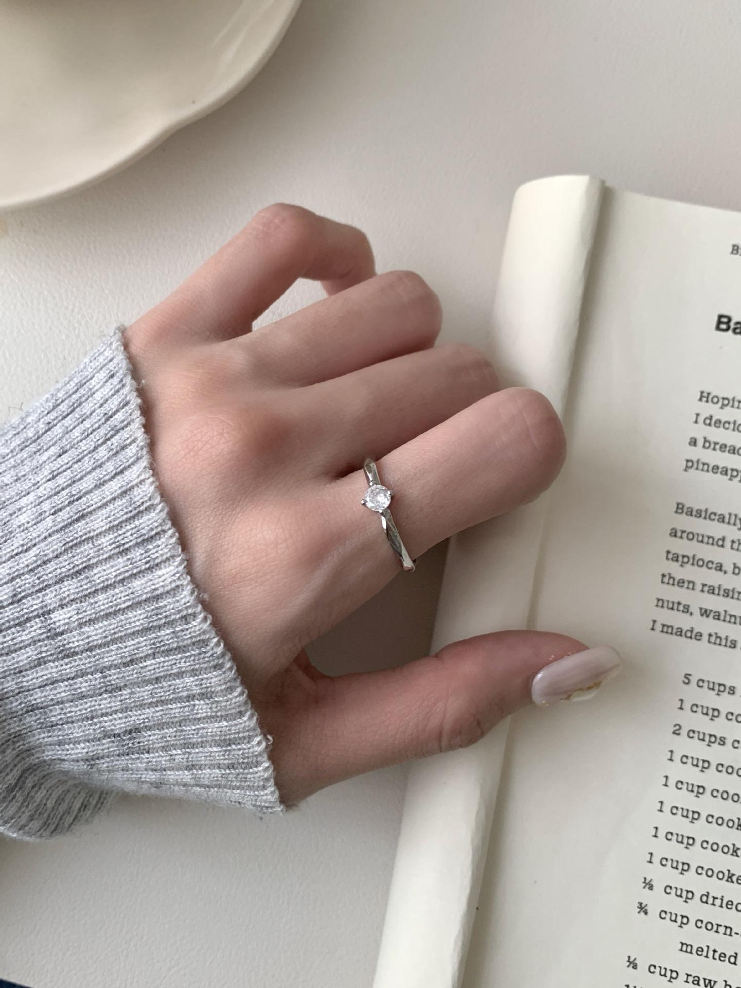 

PANJBJ 925 Sterling Silver Zircon Ring Ring for Women Geometry Classic Minimalism Versatile Anniversary Jewelry Gift Dropship