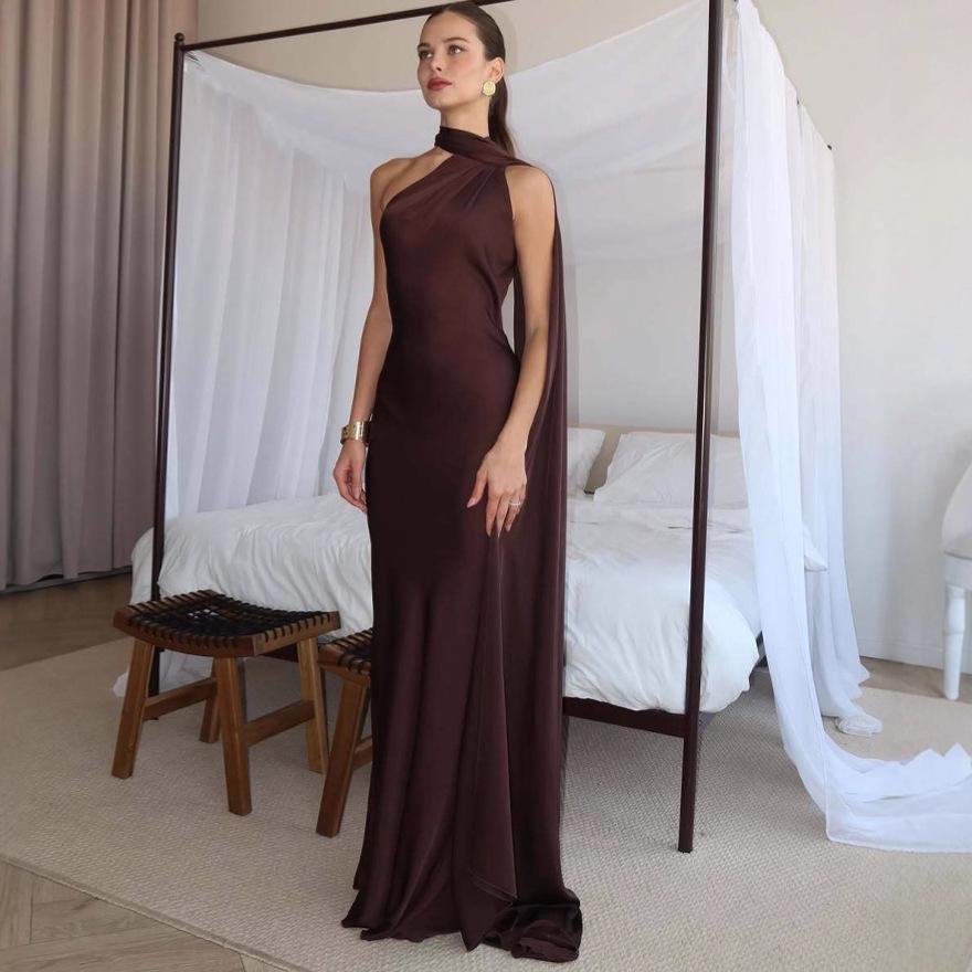 2025 Summer Trendy European & American Women's Halter Cape Slimming Dress