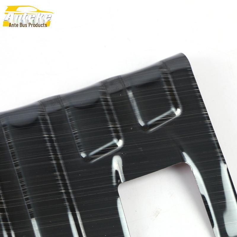 BAOJUN RC5 Tailgate Trunk Rear Guard Plate for 20 Models - Protective Modification Accessory.