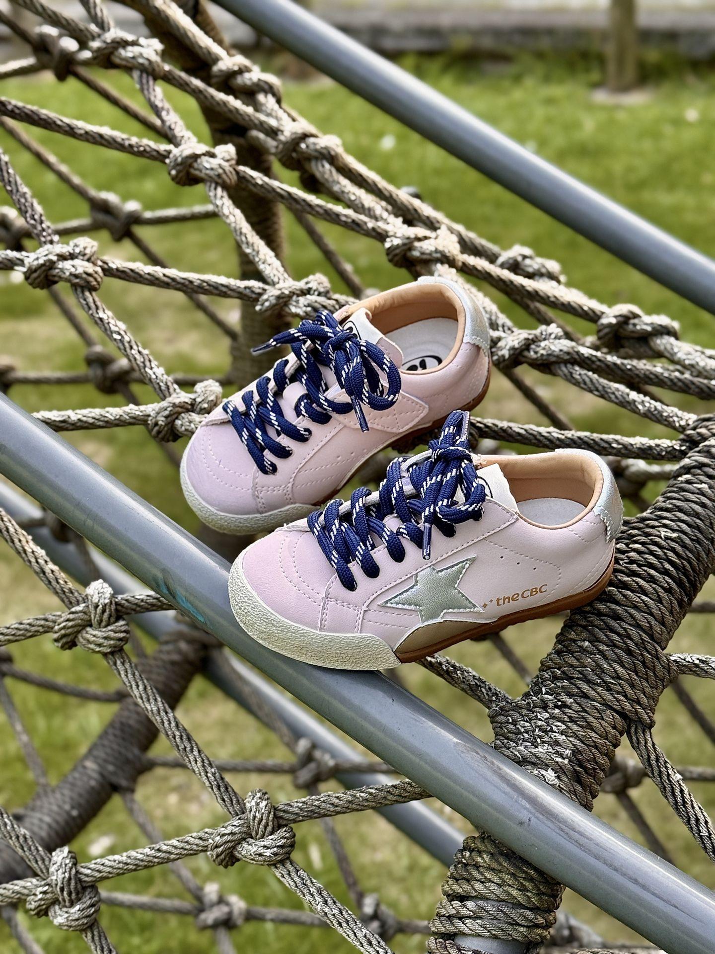 

XSHX детские кеды на платформе в стиле ретро, грязный дизайн на липучках, широкий носок, Вэньчжоуские одноклассники, мужские и женские, новая спортивная коллекция осень 25