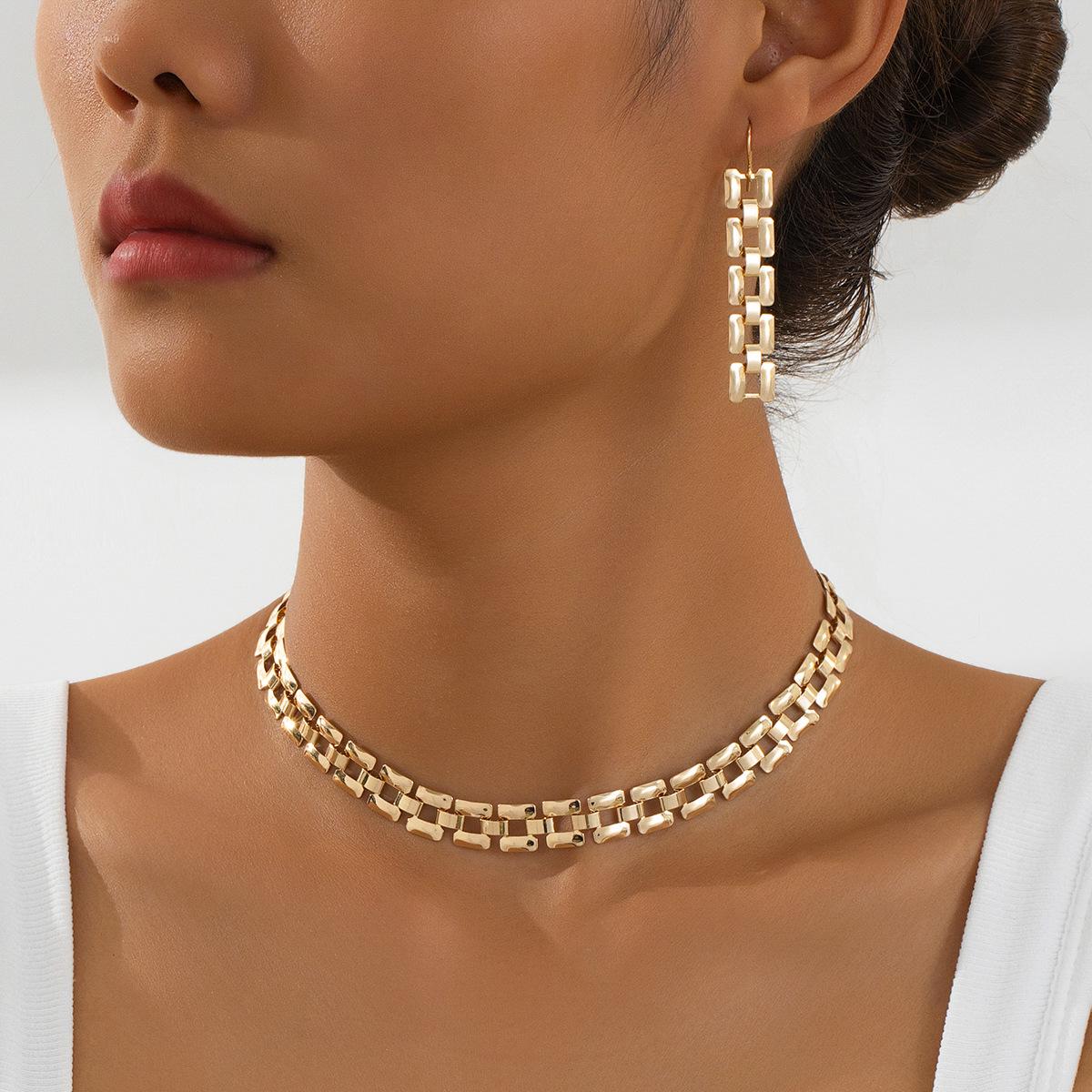 Women s Trendy Geometric Metallic Necklace & Earrings Set for Parties
