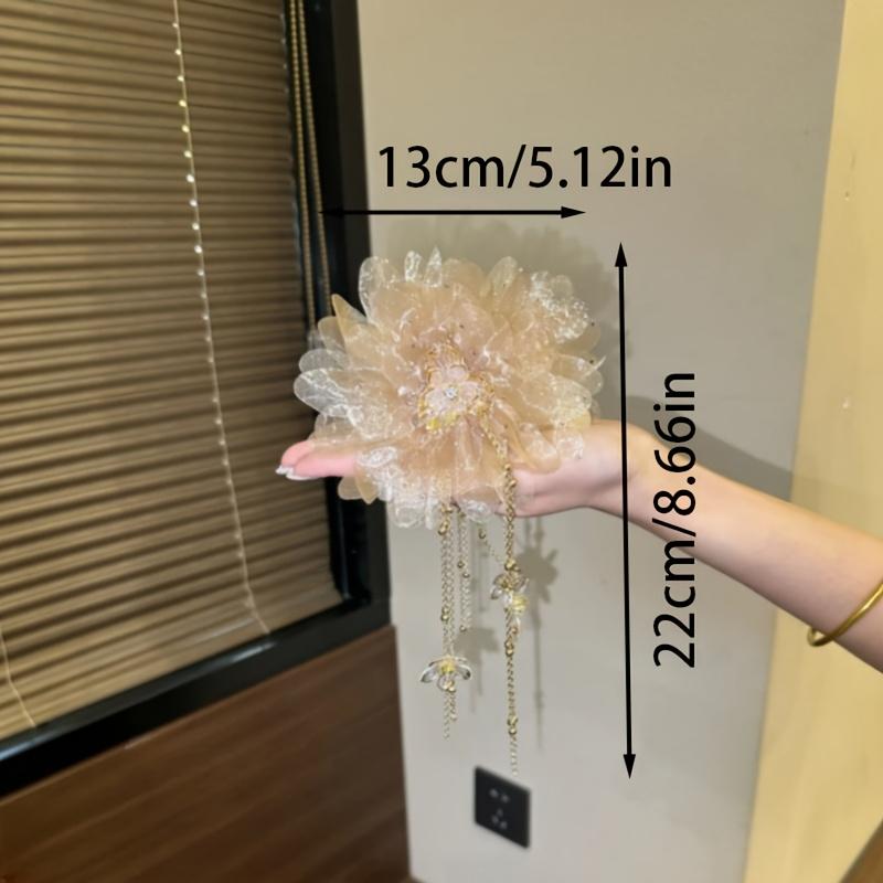 Summer Sweet Style Peony Tassel Hair Claw Clip, Mesh Yarn Flower Design, Elegant and Versatile for Daily Wear and Travel.