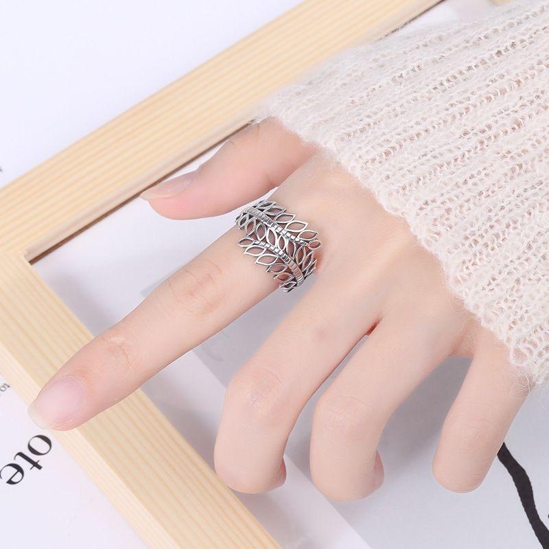 Hollow Vine Leaf Ring for Women Ins Cool Street Punk Style Fashion Trendy Twist Braided Open Index Finger Ring