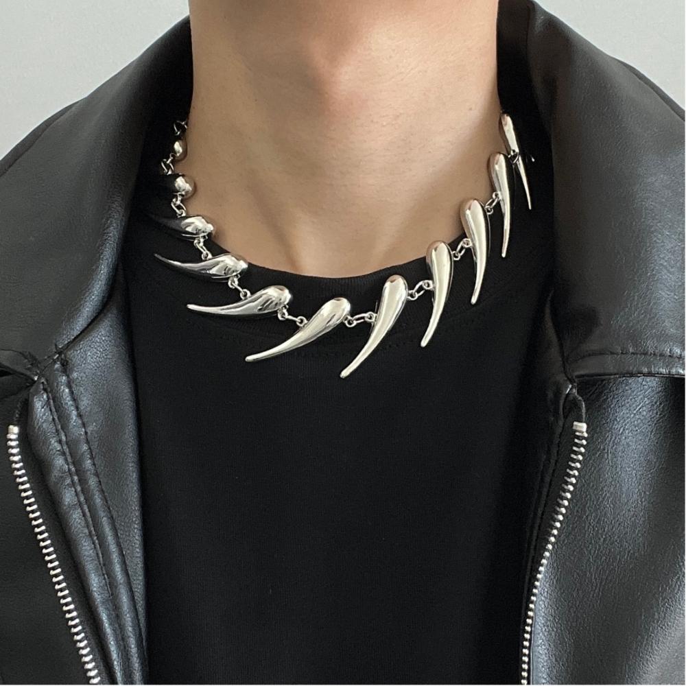 Punk Thorn Water Drop Necklace For Woman Man Trendy Hip Hop Clavicle Chain Choker New Y2k Kpop Couple  Gift