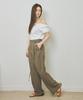 Yuseuteule Slit T-Shirt (White)