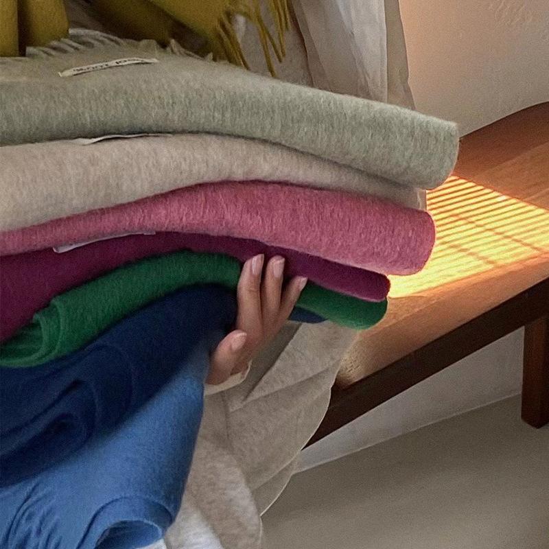Korean Version of Solid Color Wool Scarf Women's Winter Shawl Thickened Warm Versatile Scarf Birthday Teachers' Day Gift Men