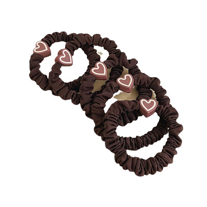 Nowy Pierścionek do Włosów w Kształcie Serca 2024: Wysokoelastyczna jesienno-zimowa gumka do włosów damska ze skórzaną osłonką.