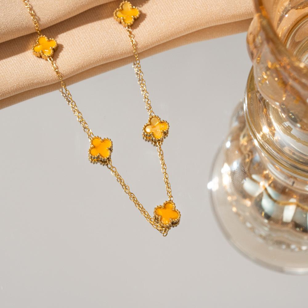 

Ожерелье из титановой стали с четырехлистным клевером 9 мм, женское, легкая роскошь, премиальный сенс, не теряет цвет, ювелирные изделия премиального сенса