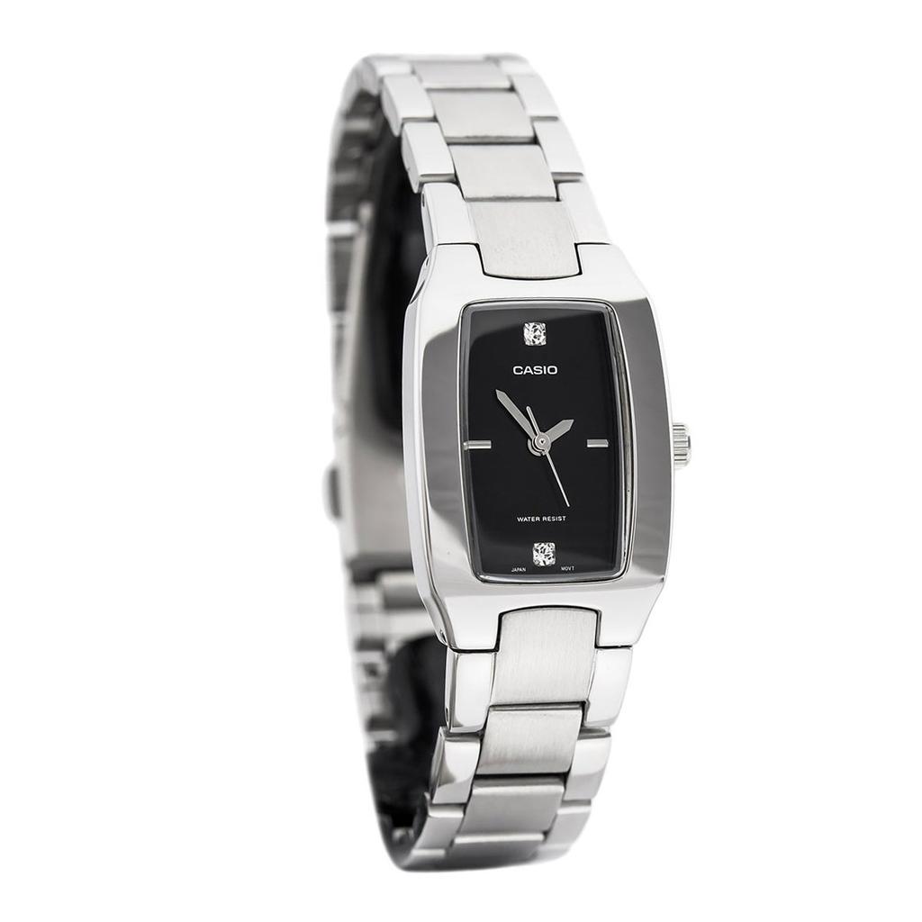 Montre à Quartz Standard Casio Expédiée Internationalement Femme (LTP-1165A-1C2) -