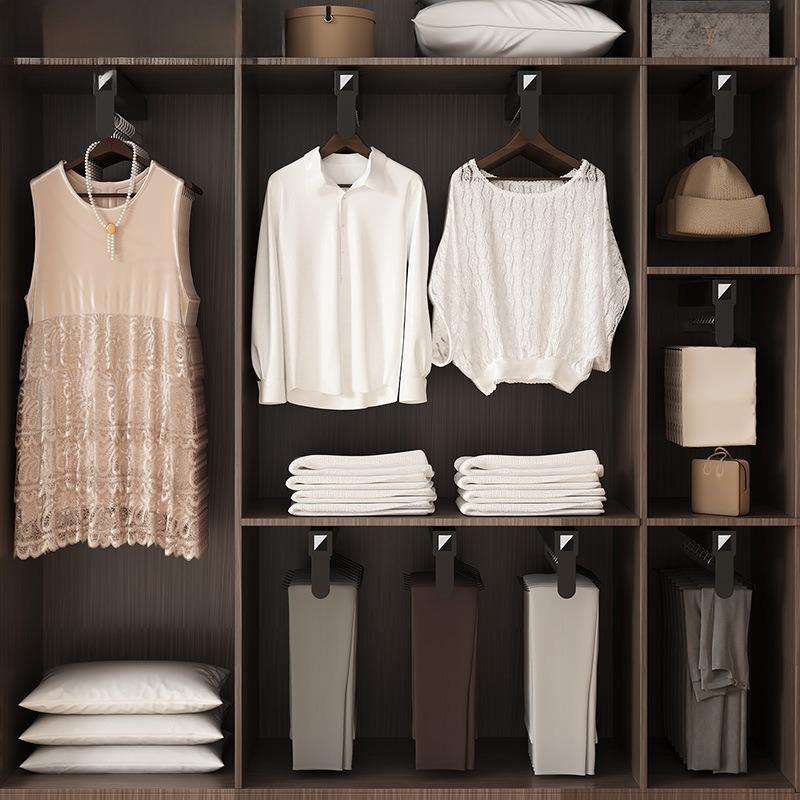 Wardrobe Sliding Rail Pants Hanger Retractable Clothes Rack Modern Bedroom Coat Racks Metal Aesthetic Multifunctional Hangers