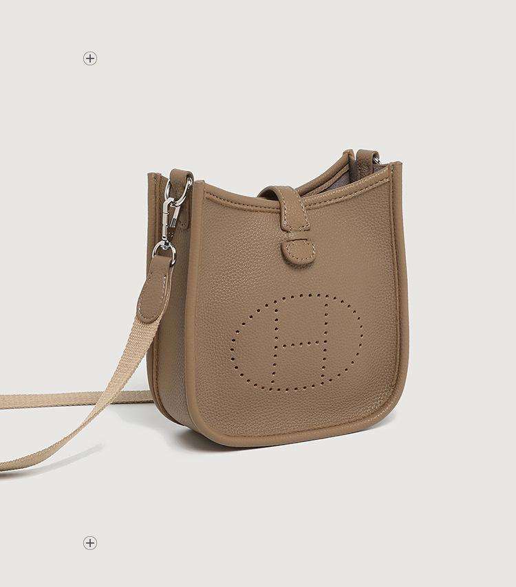 Evelyn Women's H-Letter Mini Shoulder Bag - Fashionable Hollow Design for Mobile Phone