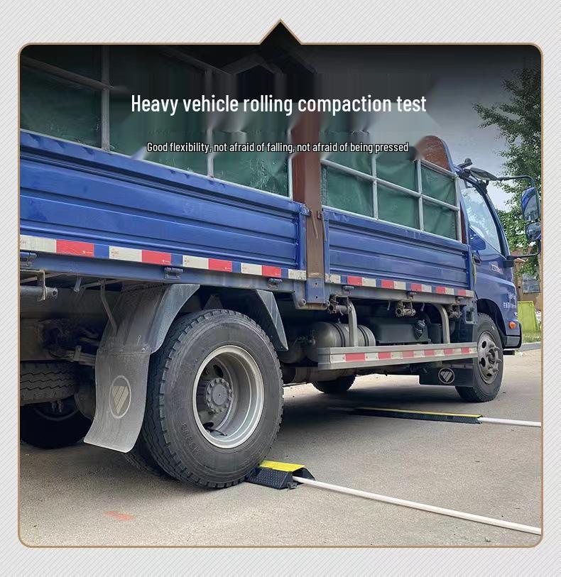 Rubber & Plastic Cable Trunking Speed Bump: Anti-Crush Plate for Ground Wire Protection - Indoor/Outdoor Cable Channel