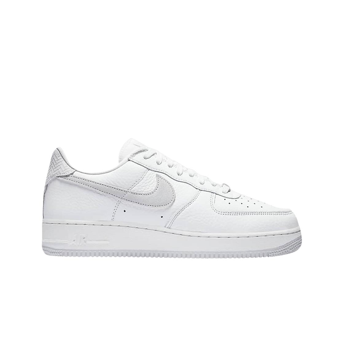 

Nike Air Force 1 07 Craft White Photon Dust 295