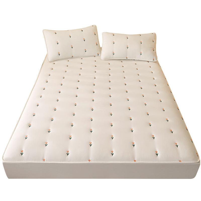 Washed Cotton Soybean Embroidered Bed Sheet, Skin-friendly Maternal and Infant-grade Bed Cover, Warm Bed Protector, Simmons Protective Cover