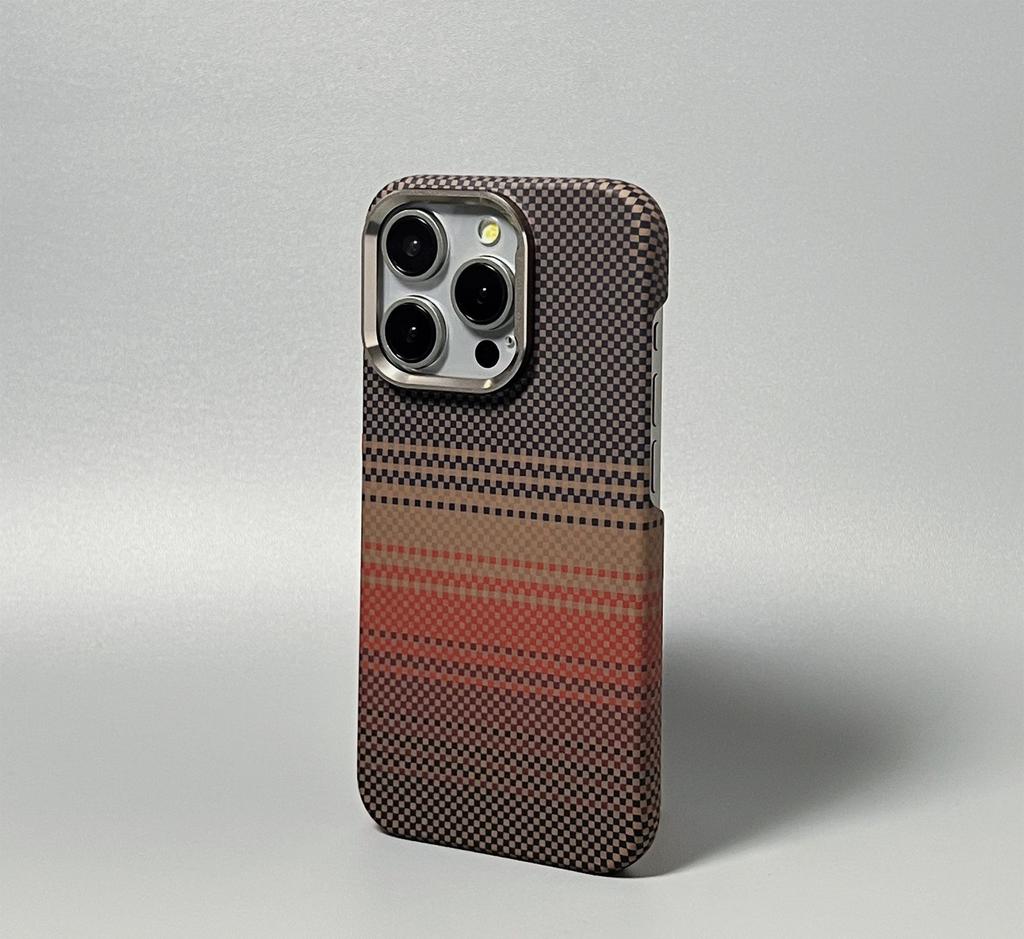iPhone 16 Pro Max Carbon Fiber PC Half-Wrapped Magnetic Drop-Proof Case for iPhone 15/14